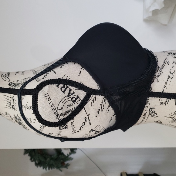 WACOAL | Women's Black La Femme Lightly Lined Underwire T-Shirt Bra - Picture 5 of 8